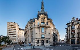 Aloft By Marriott Dijon